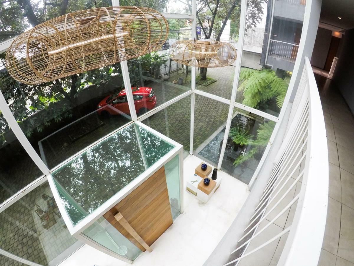 2510 Urbanliving Aparthotel Jakarta Exteriör bild